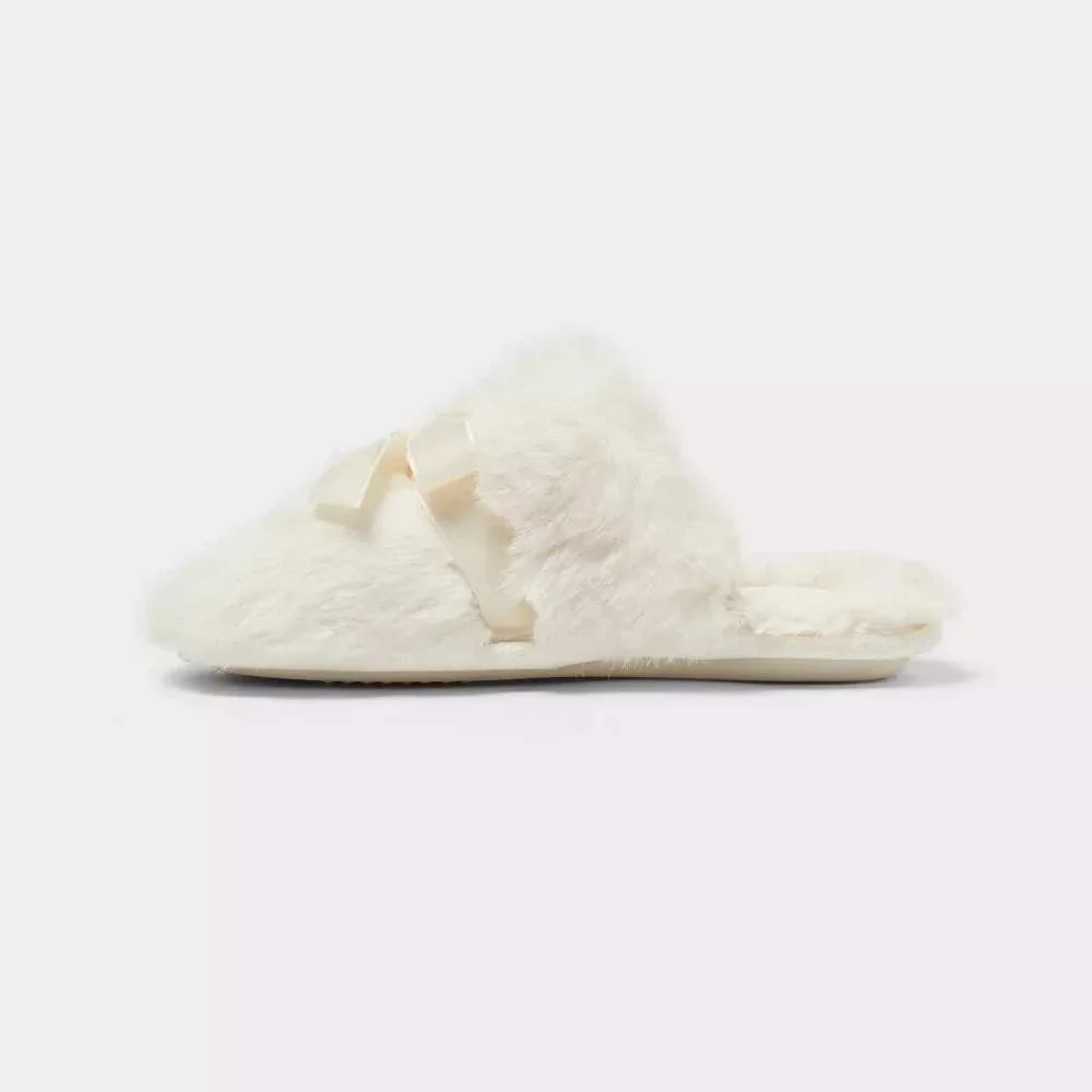 Kids' Amoret Plush Scuff Slippers Cat & Jack White 4/5 New With‎ Tags